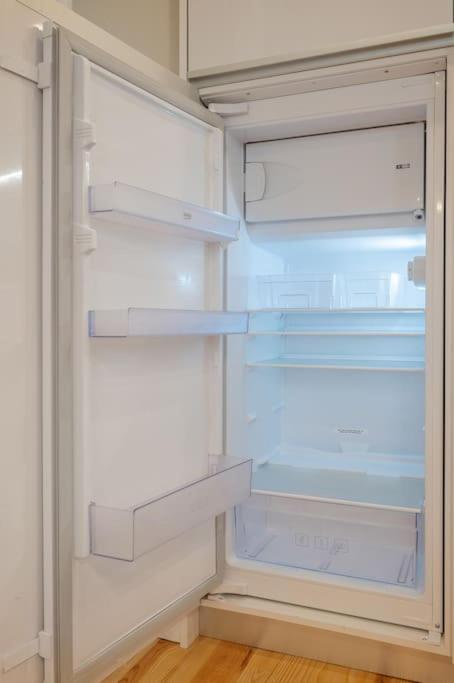 Away To Enjoy Apartment - Hapiness Has A Place ポルト エクステリア 写真